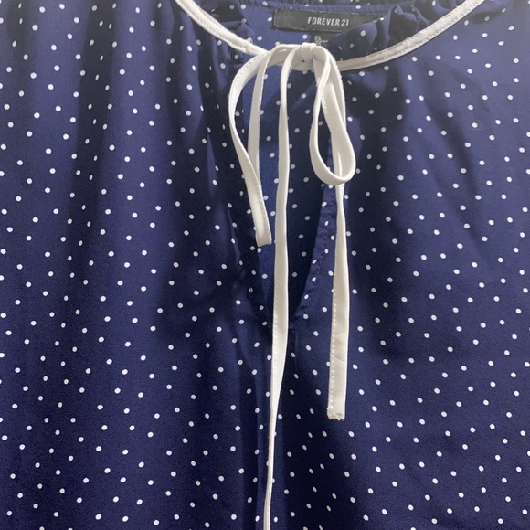 Blue Dot Forever 21 Blouse - Picture 6 of 6